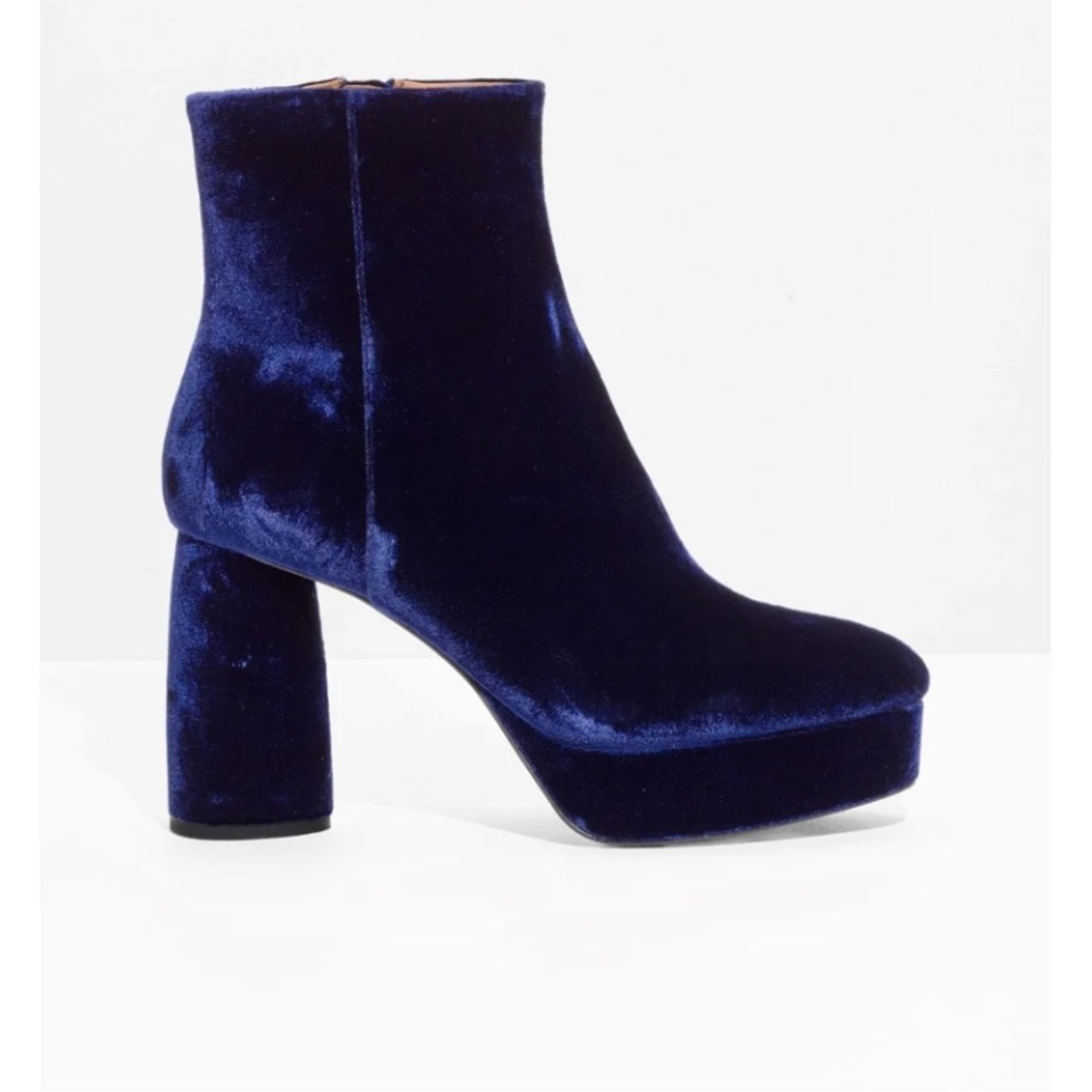 & OTHER‎ STORIES Velvet Platform Booties